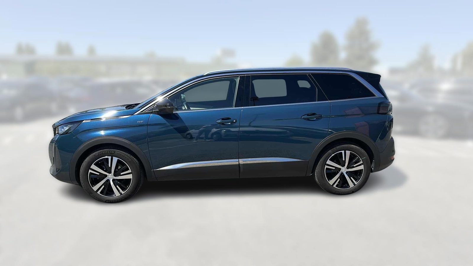 2023 Peugeot 5008 — fotografija 4