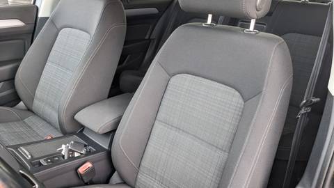 2021 Volkswagen Passat — sličica 11