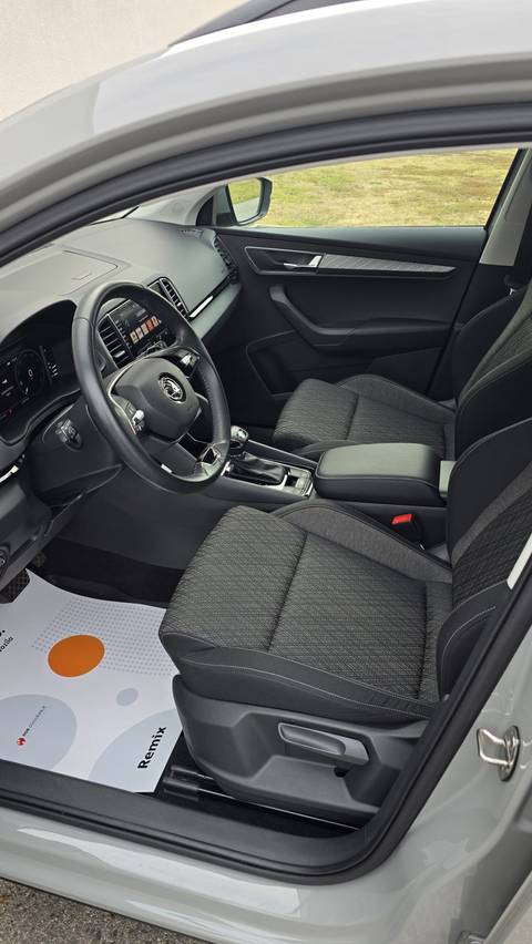 2023 Škoda Karoq — sličica 13