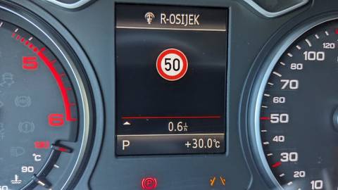 2018 Audi Q2 — sličica 24