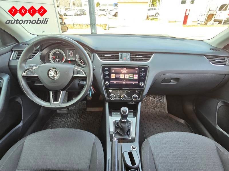 2020 Škoda Octavia — fotografija 8
