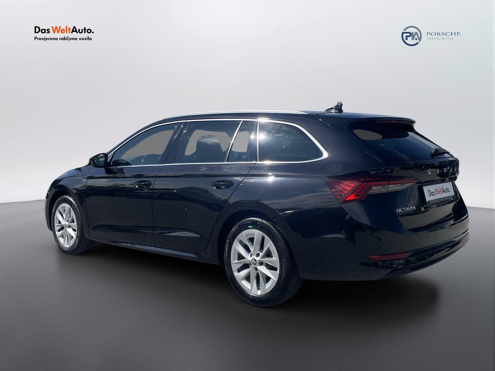 2020 Škoda Octavia Combi — fotografija 3