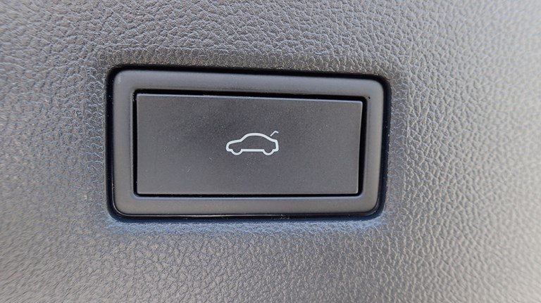 2024 Ford Explorer — fotografija 20