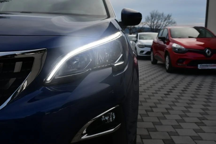 2020 Peugeot 3008 — fotografija 5