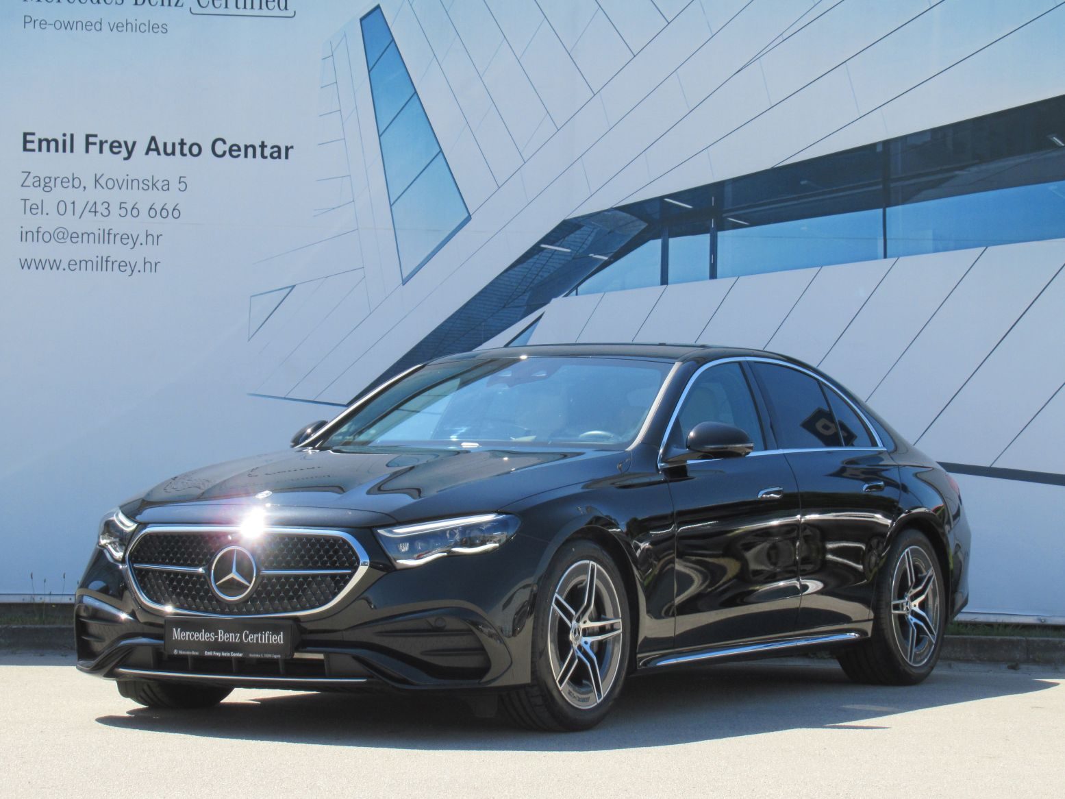 2025 Mercedes-Benz E-klasa AMG Line — fotografija 3