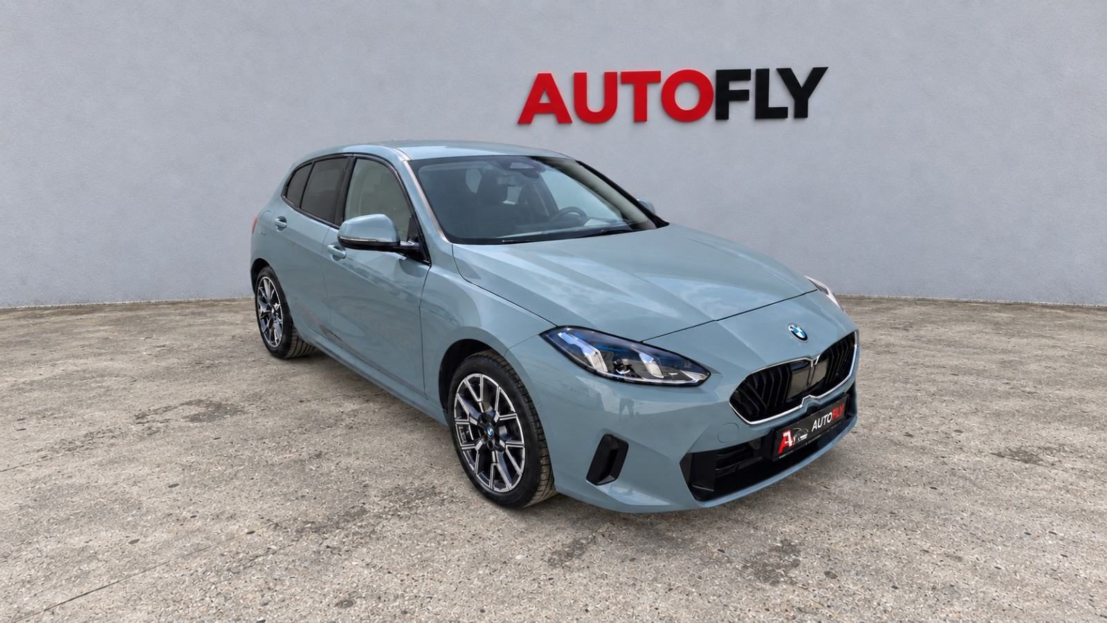 2025 BMW Serija 1 — fotografija 3