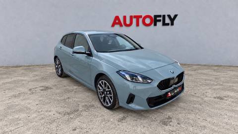 2025 BMW Serija 1 — sličica 3