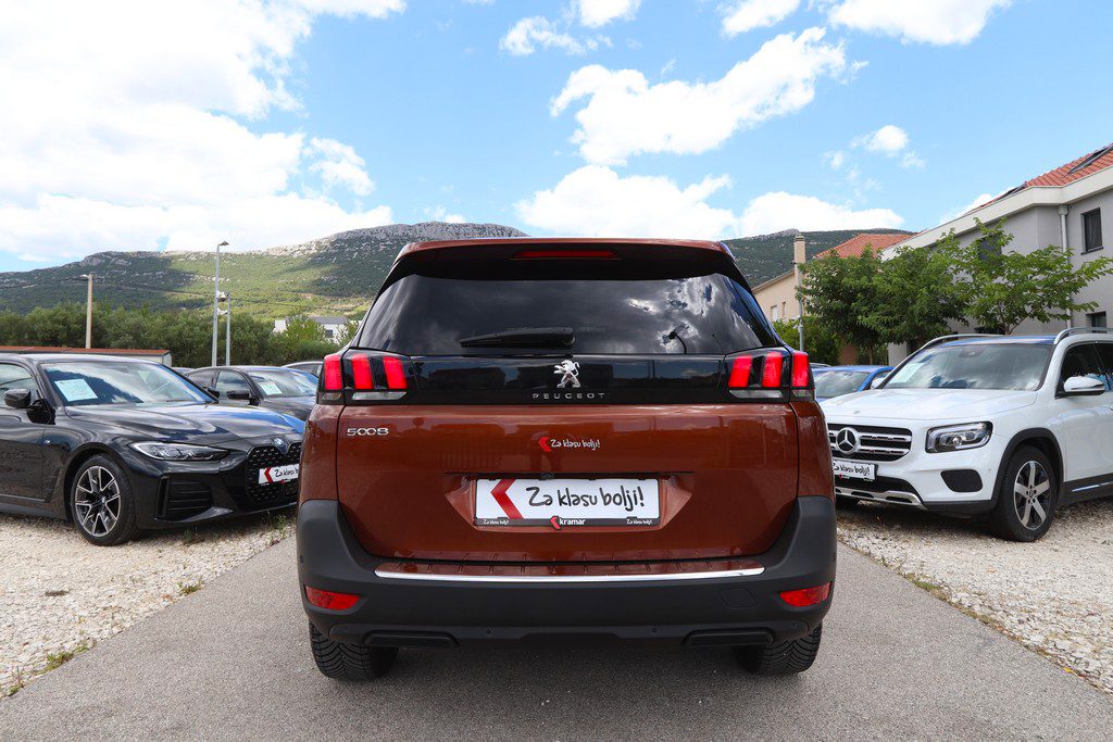 2023 Peugeot 5008 — fotografija 21