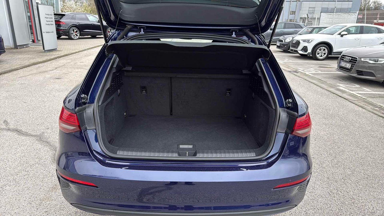 2022 Audi A3 Sportback — fotografija 12