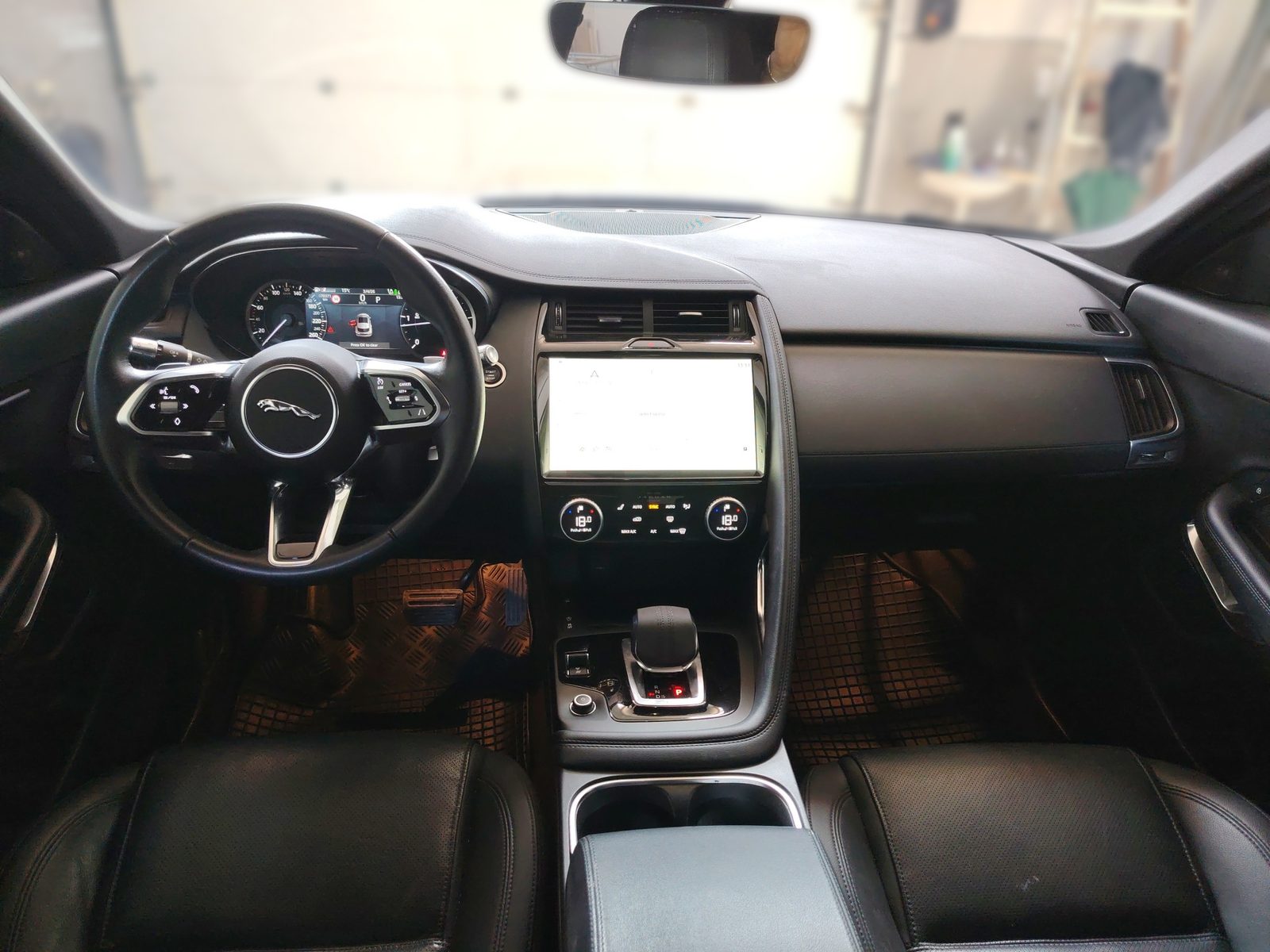 2022 Jaguar E-Pace — fotografija 20