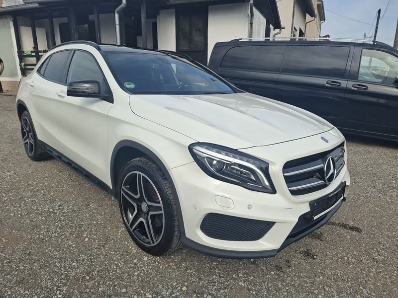 2015 Mercedes-Benz GLA — fotografija 3