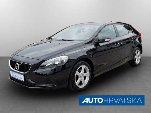 2018 Volvo V40