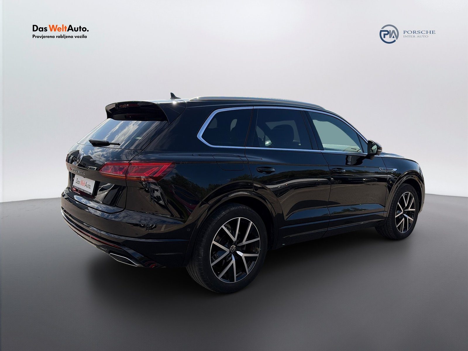 2023 Volkswagen Touareg R-Line — fotografija 8