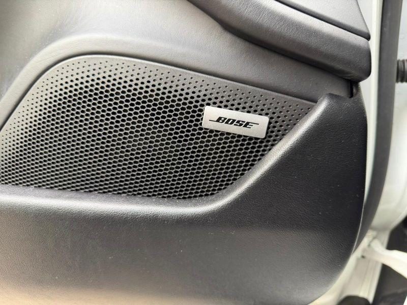 2020 Porsche Taycan — fotografija 22
