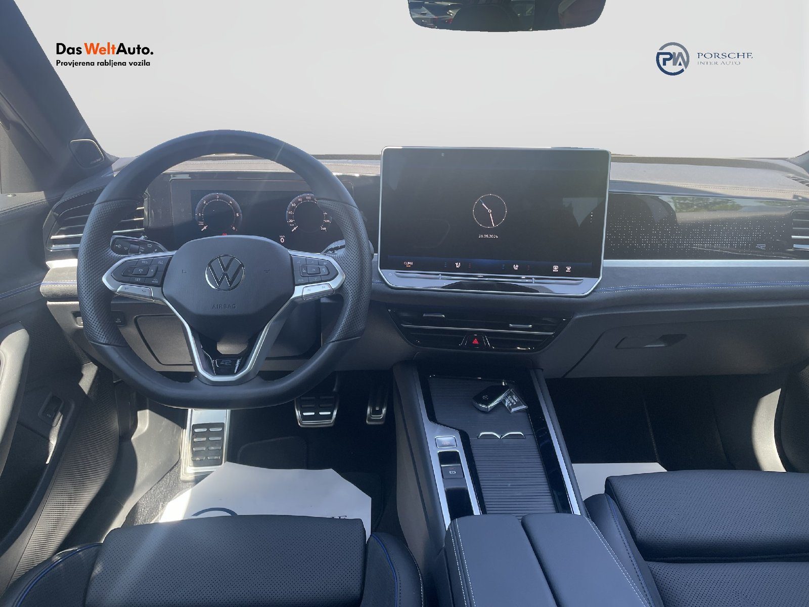 2026 Volkswagen Passat R-Line — fotografija 12