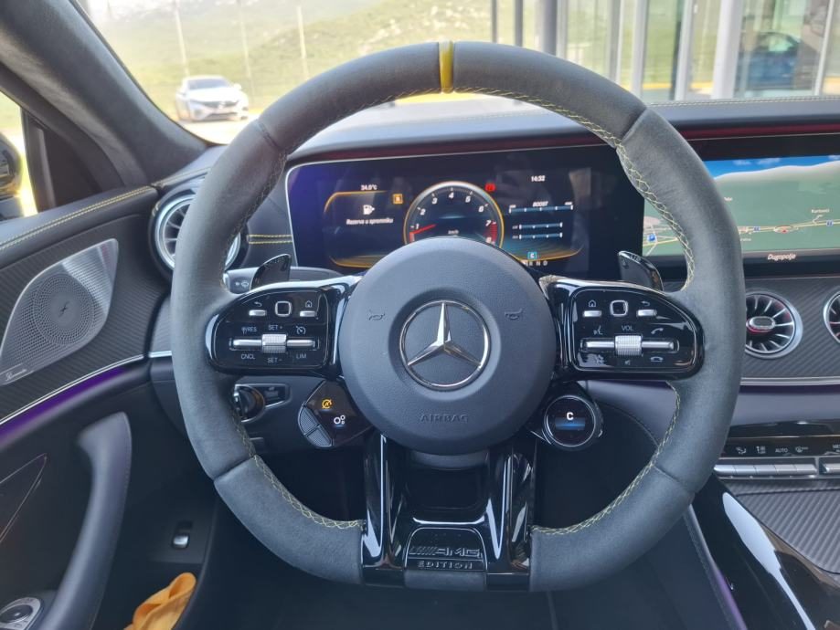 2019 Mercedes-Benz AMG GT — fotografija 14