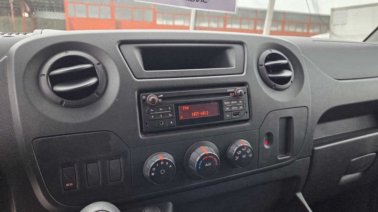 2019 Renault Master — fotografija 11