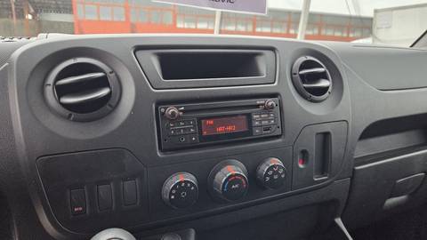 2019 Renault Master — sličica 11