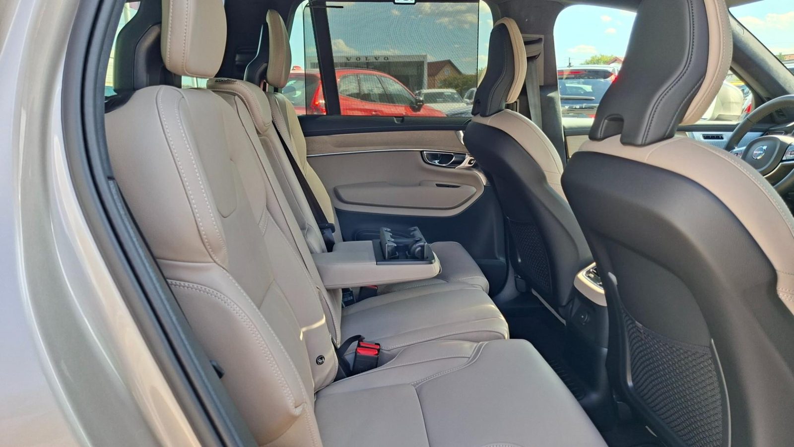 2026 Volvo XC90 — fotografija 6