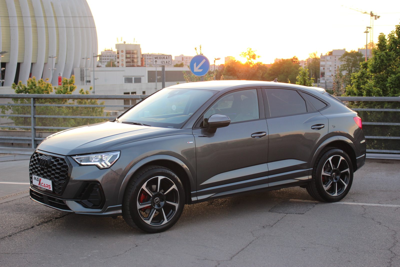 2025 Audi Q3 — fotografija 16