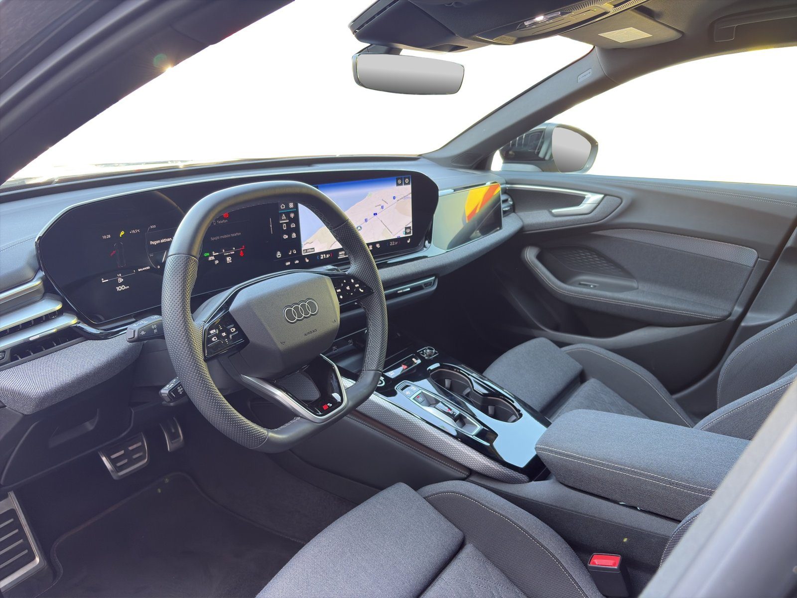 2025 Audi A5 Avant S line — fotografija 9