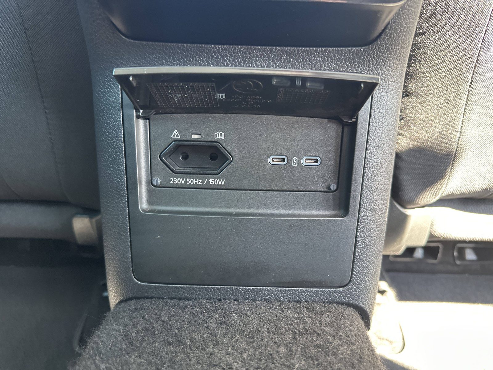 2022 Škoda Superb Combi — fotografija 25