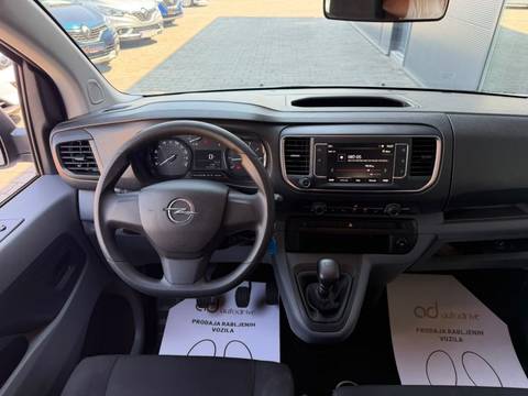 2022 Opel Vivaro — sličica 17
