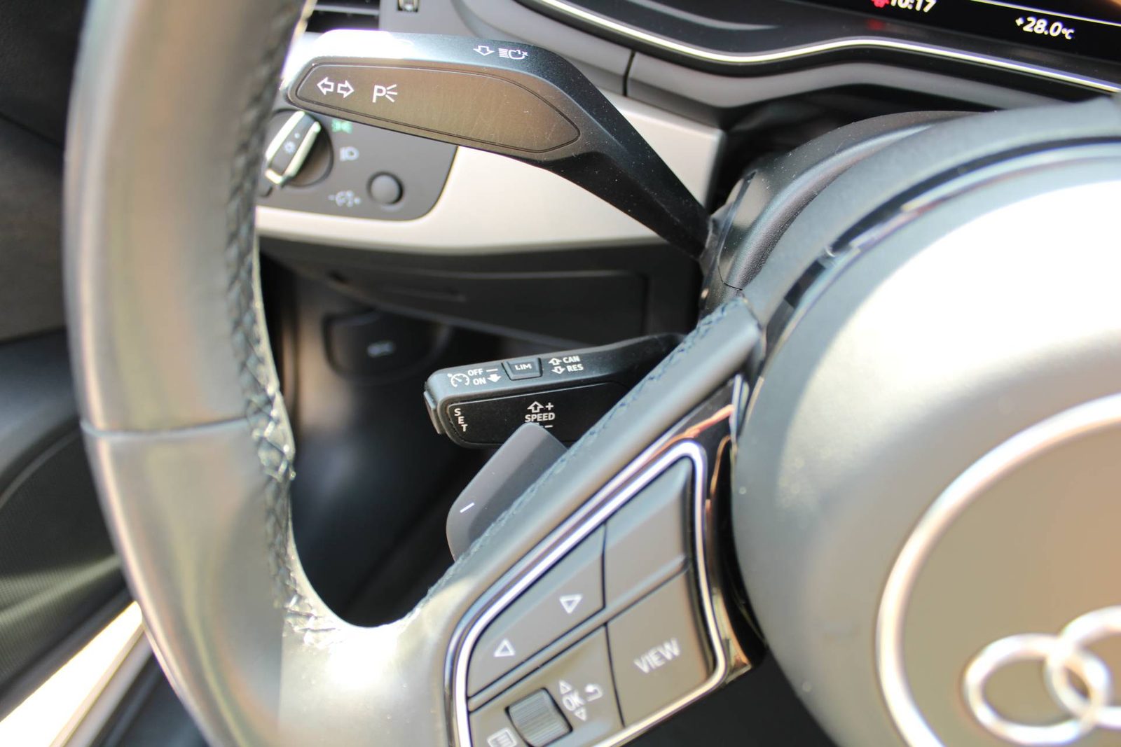 2022 Audi A4 — fotografija 16