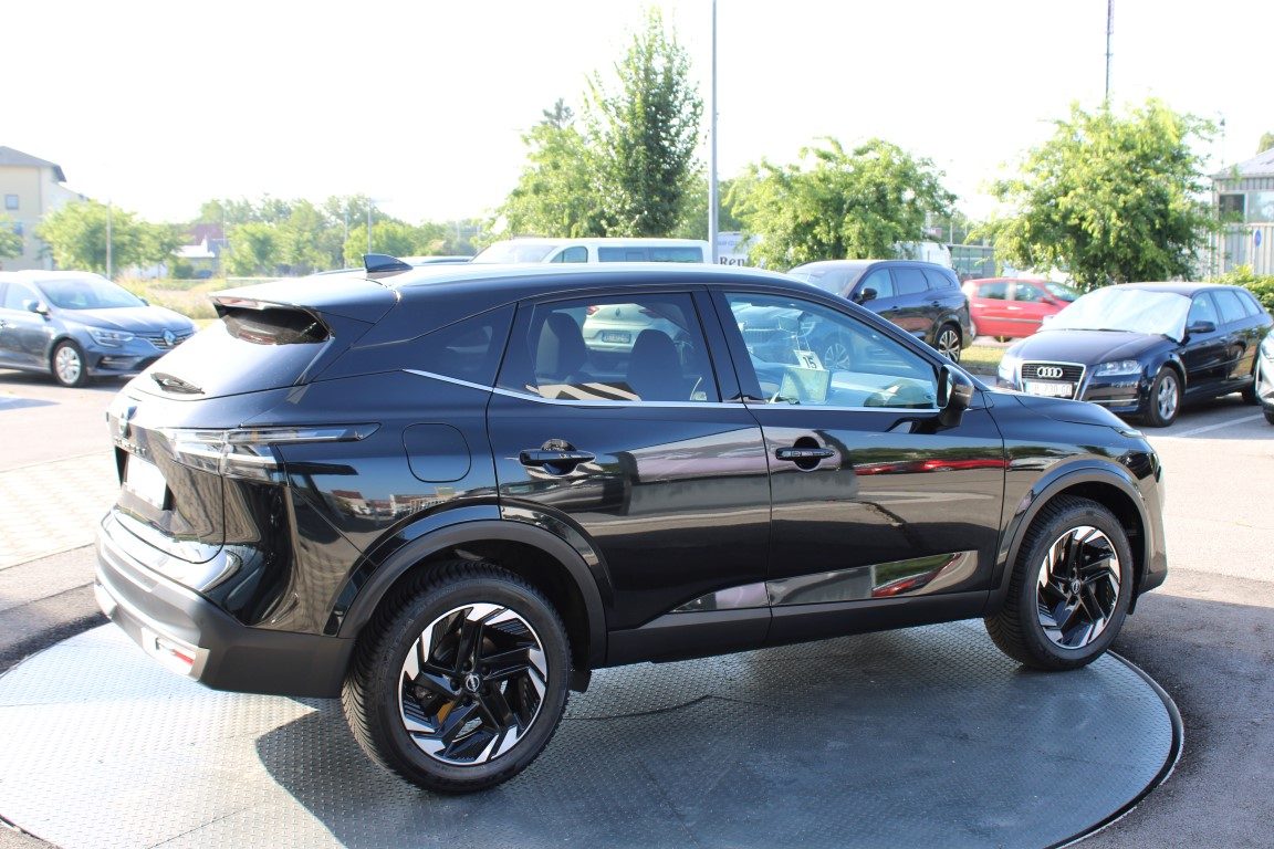 2025 Nissan Qashqai — fotografija 4