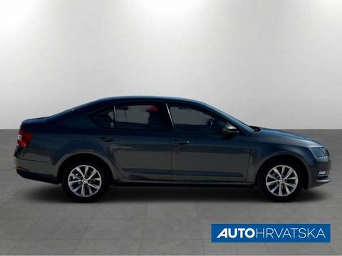 2019 Škoda Octavia — sličica 4