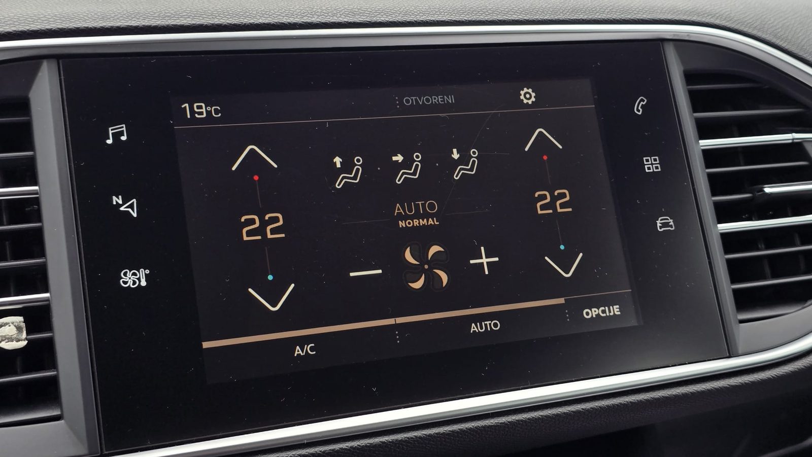 2018 Peugeot 308 — fotografija 14