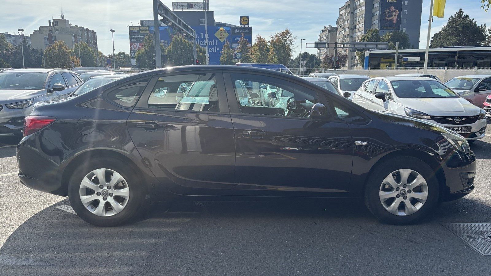 2018 Opel Astra — fotografija 4