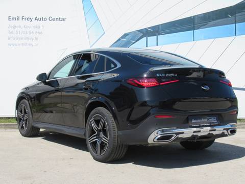 2025 Mercedes-Benz GLC AMG Line — sličica 8