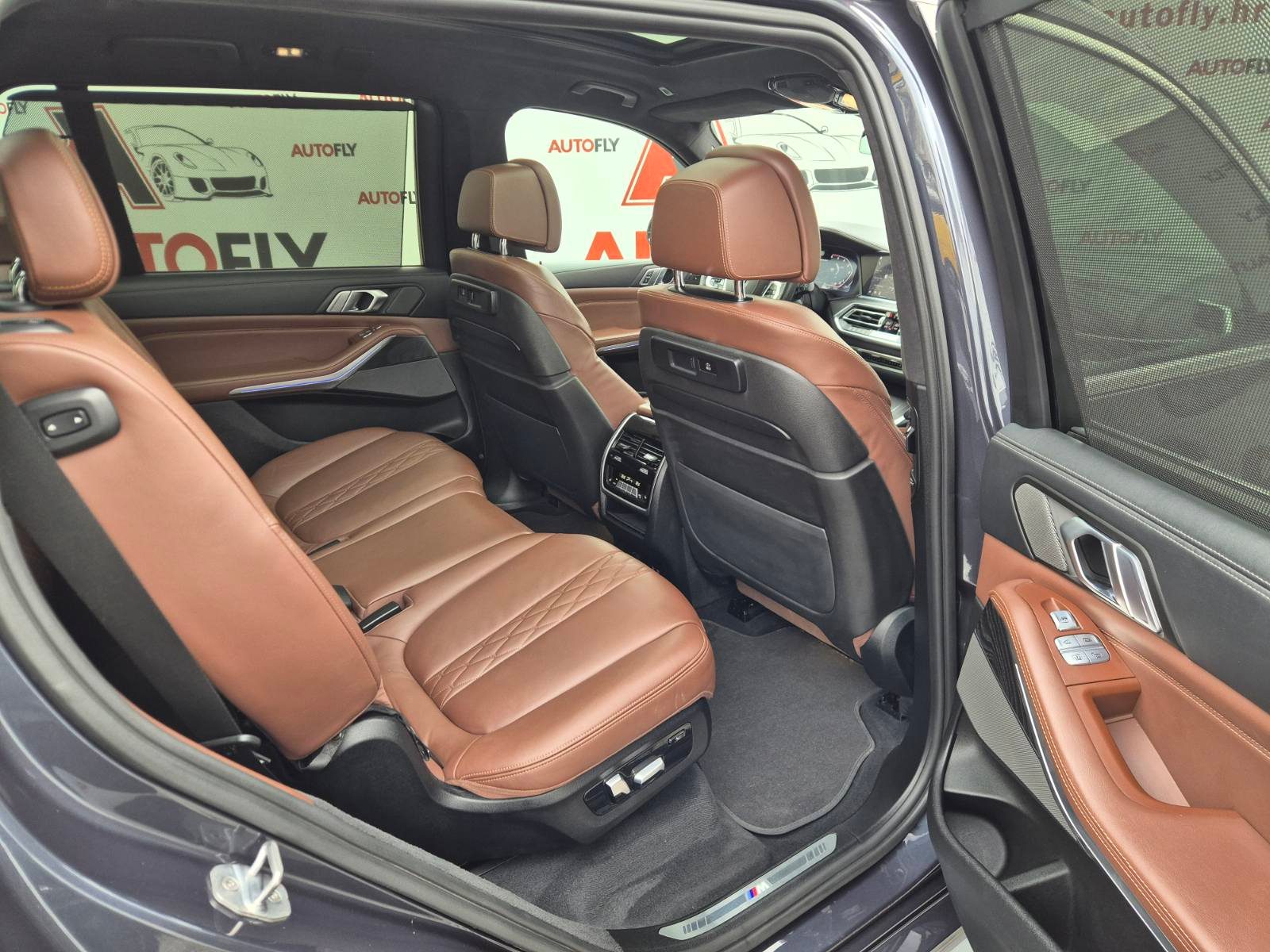 2019 BMW X7 — fotografija 15