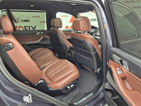 2019 BMW X7 — sličica 15
