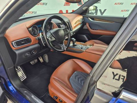 2016 Maserati Levante — sličica 16