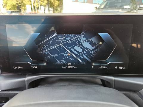 2022 BMW i4 — sličica 16