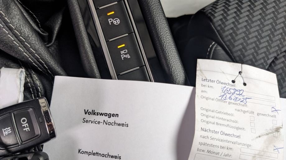 2023 Volkswagen Passat — fotografija 24