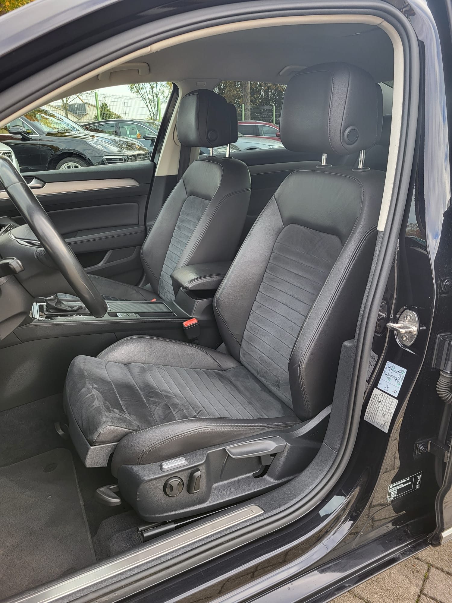 2016 Volkswagen Passat — fotografija 9