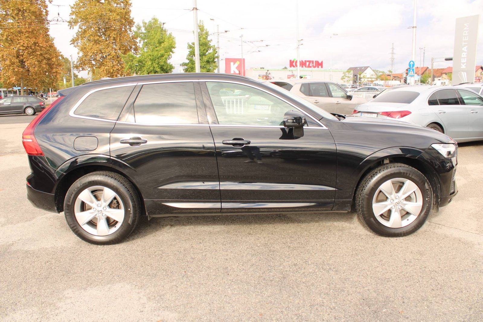 2022 Volvo XC60 — fotografija 4