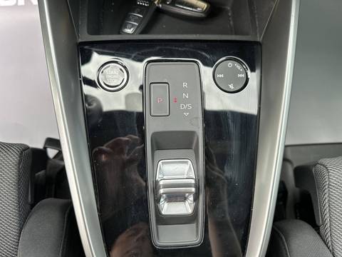 2023 Audi A3 Sportback — sličica 22
