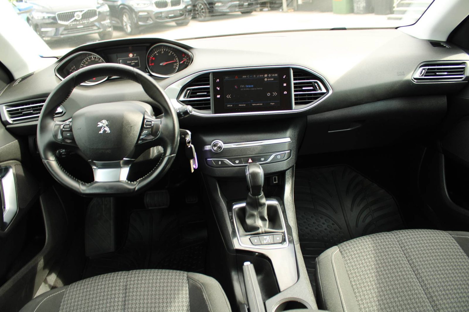 2018 Peugeot 308 SW — fotografija 13