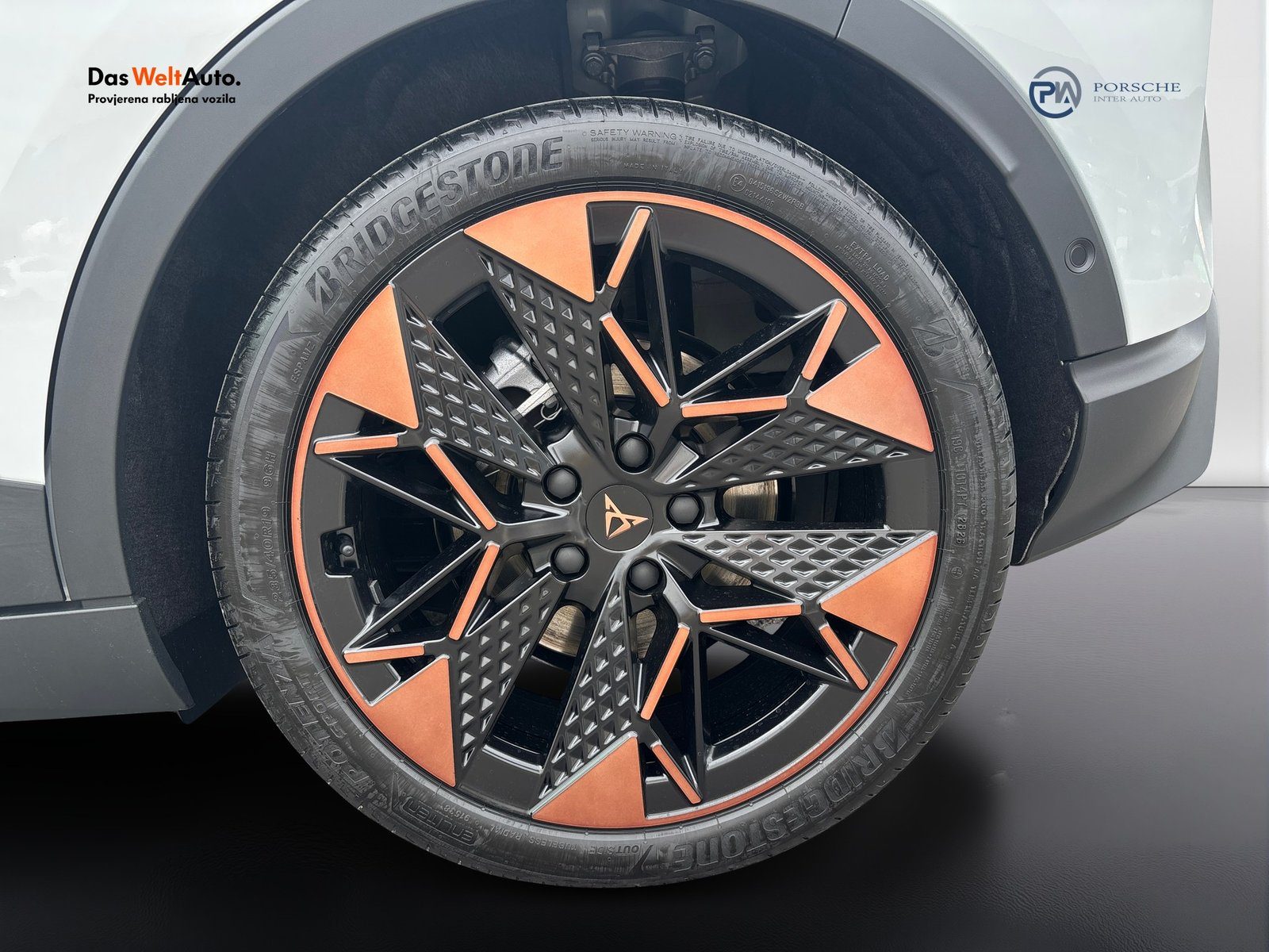 2026 Cupra Raval — fotografija 26