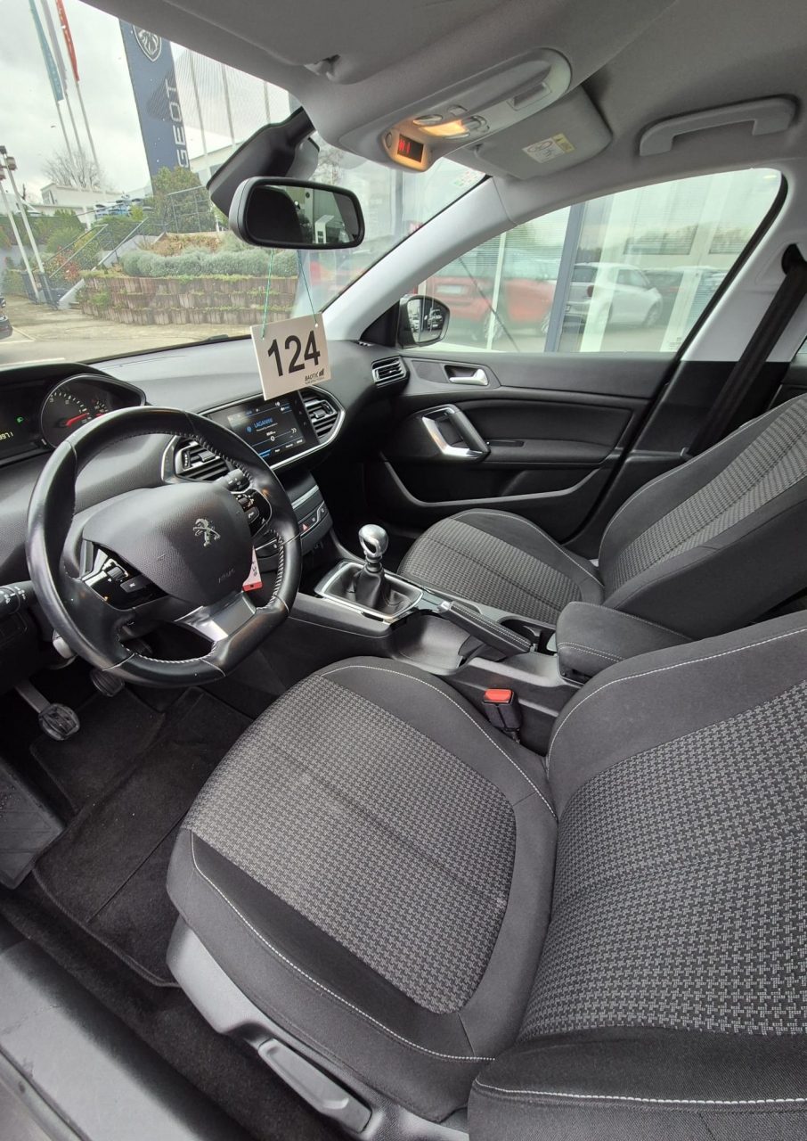 2019 Peugeot 308 — fotografija 11