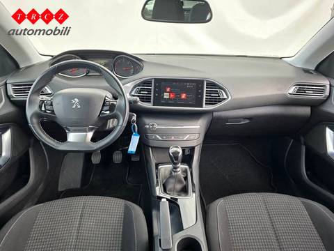 2020 Peugeot 308 — sličica 8