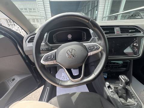 2022 Volkswagen Tiguan — sličica 29