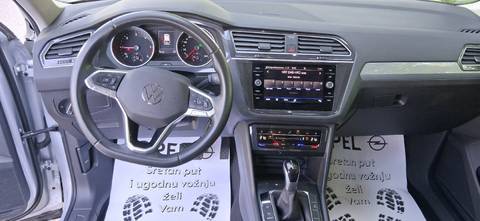 2022 Volkswagen Tiguan — sličica 10