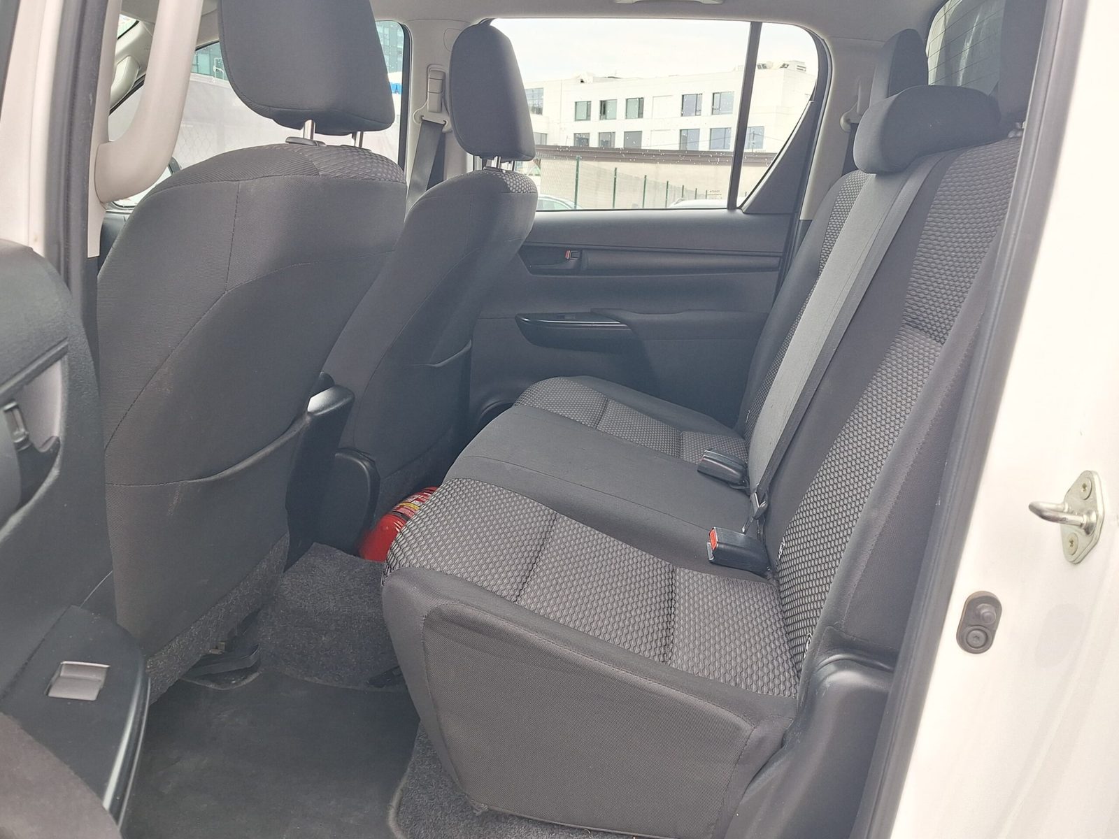 2019 Toyota Hilux — fotografija 10