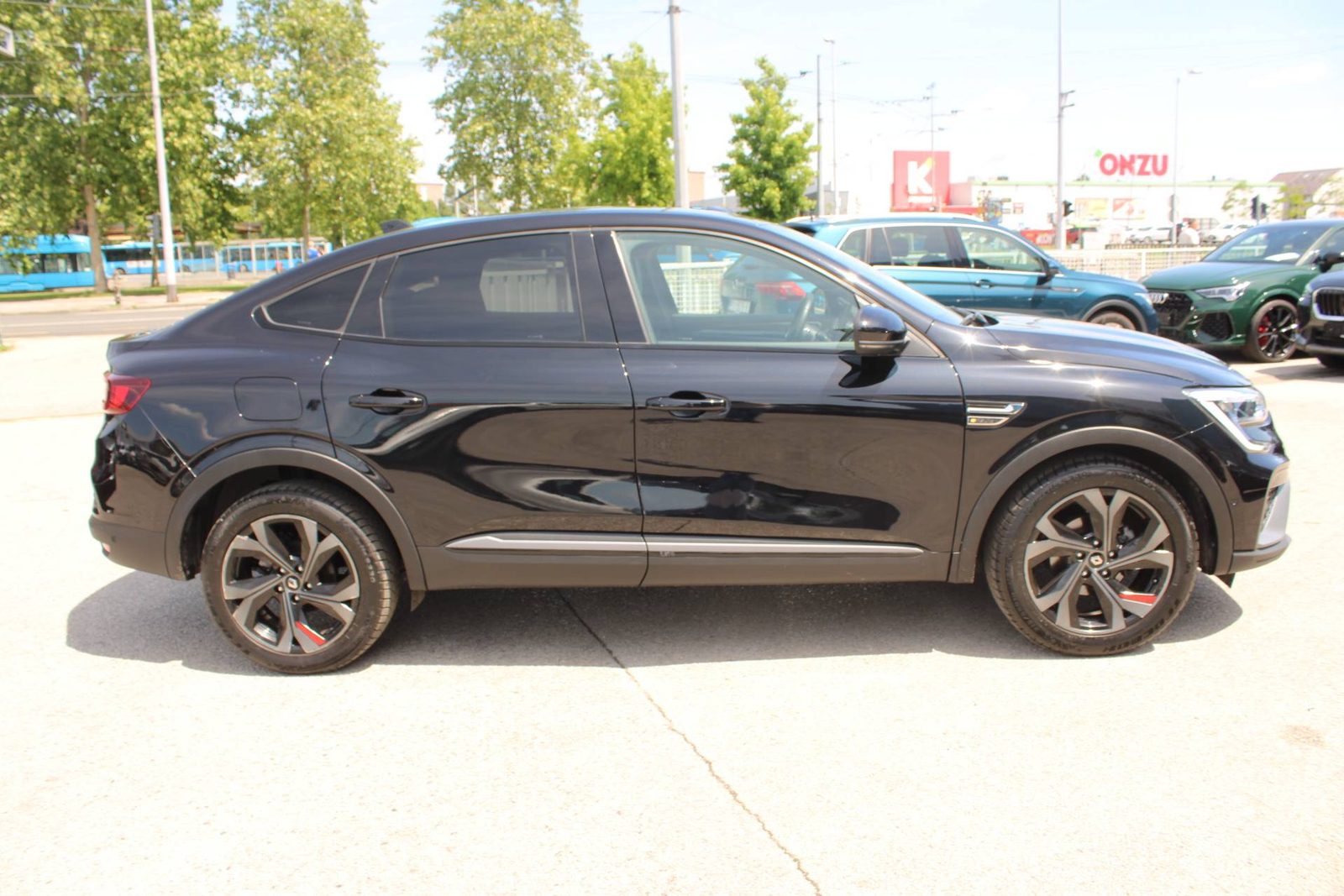 2022 Renault Megane Conquest — fotografija 4