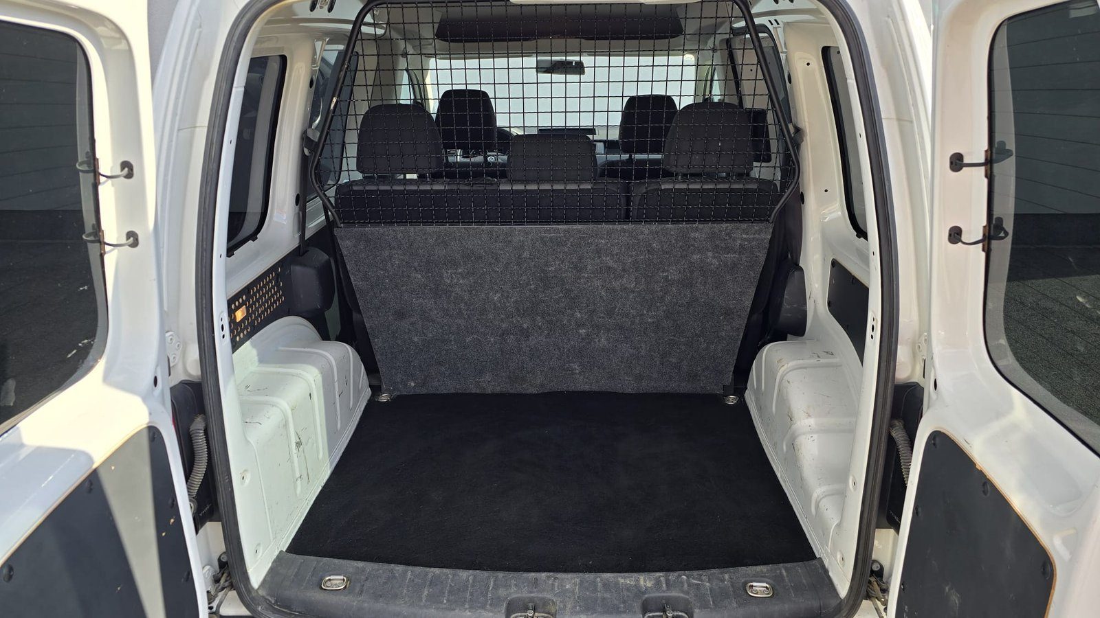 2017 Volkswagen Caddy — fotografija 7